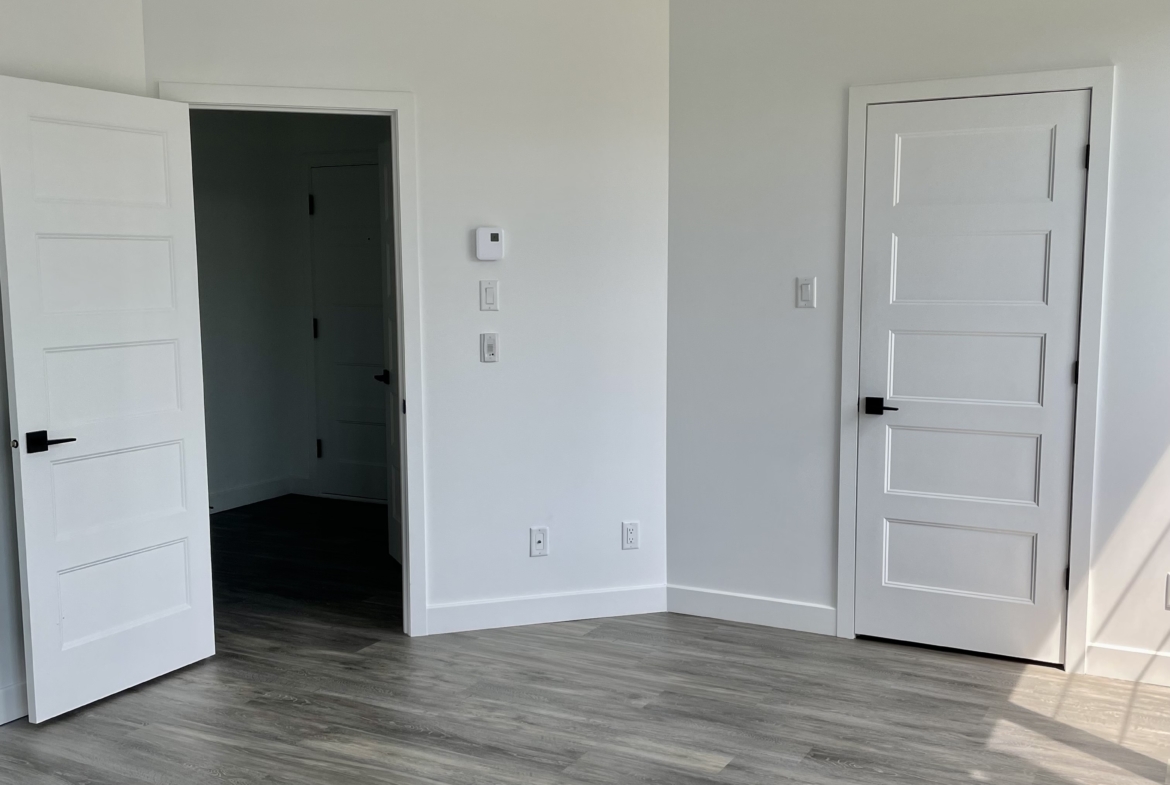 Grande chambre avec pièce Walk-in